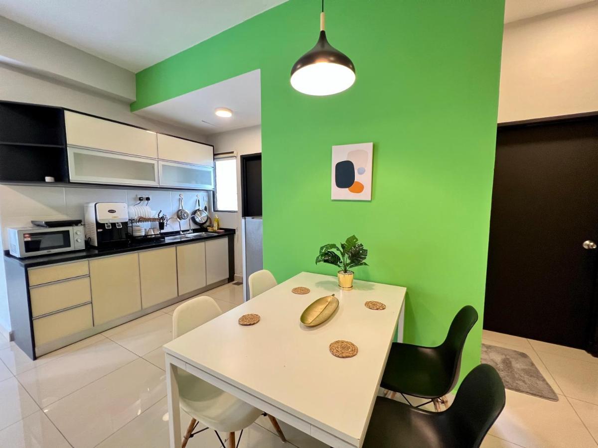 Riverview 8Pax 2Br In Kbtown Ps4, Netflix A-1-12 Kota Bharu Eksteriør bilde