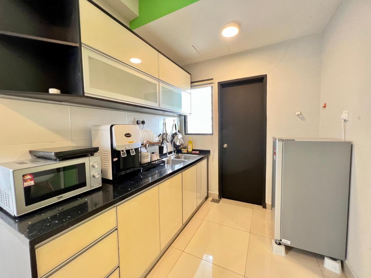 Riverview 8Pax 2Br In Kbtown Ps4, Netflix A-1-12 Kota Bharu Eksteriør bilde